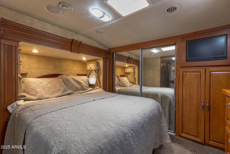 RV Bedroom