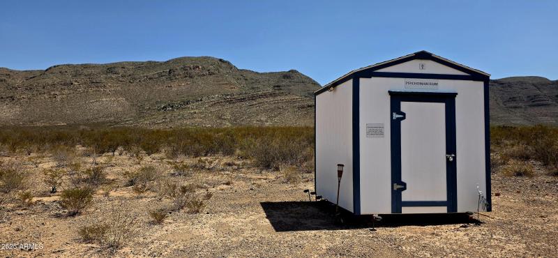 Lot 4 South Macks Way