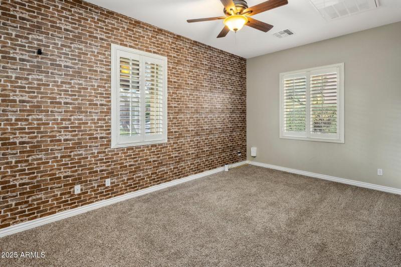 039_Bonus Room 1