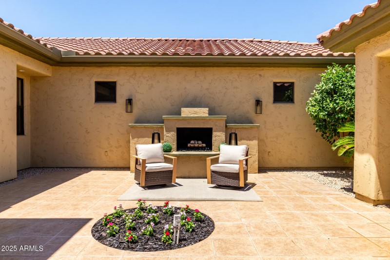 Private Courtyard
