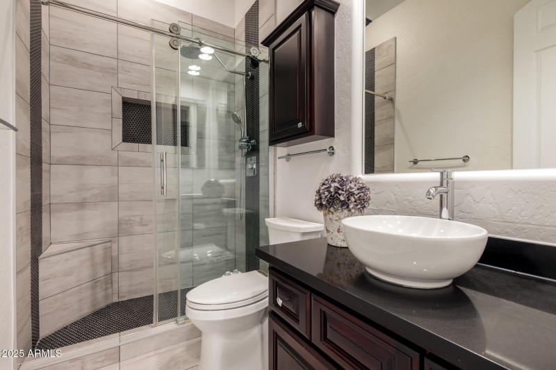Bathroom 1 (upstairs)