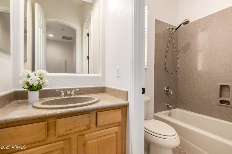 Bathroom 2 (upstairs)