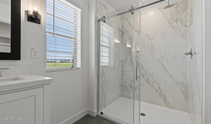 Manor Lot #48 Primary Bath (1) (Large)