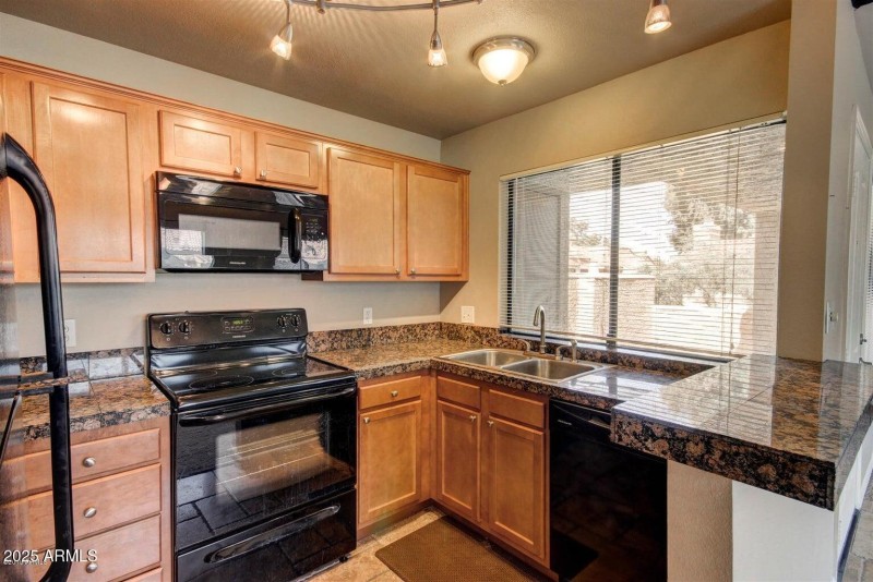 20150404202714013450000000-o