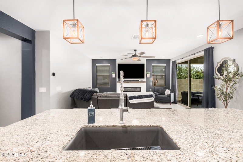 Open Kitchen