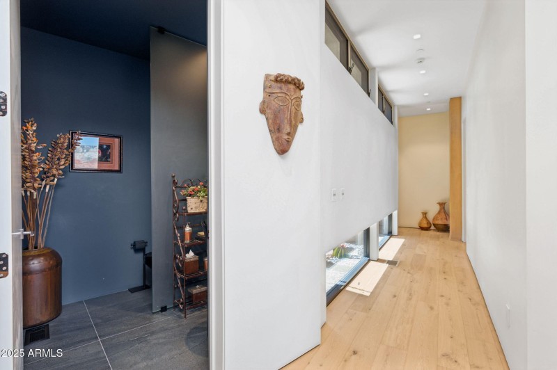 34-web-or-mls-24-jefferson-ct