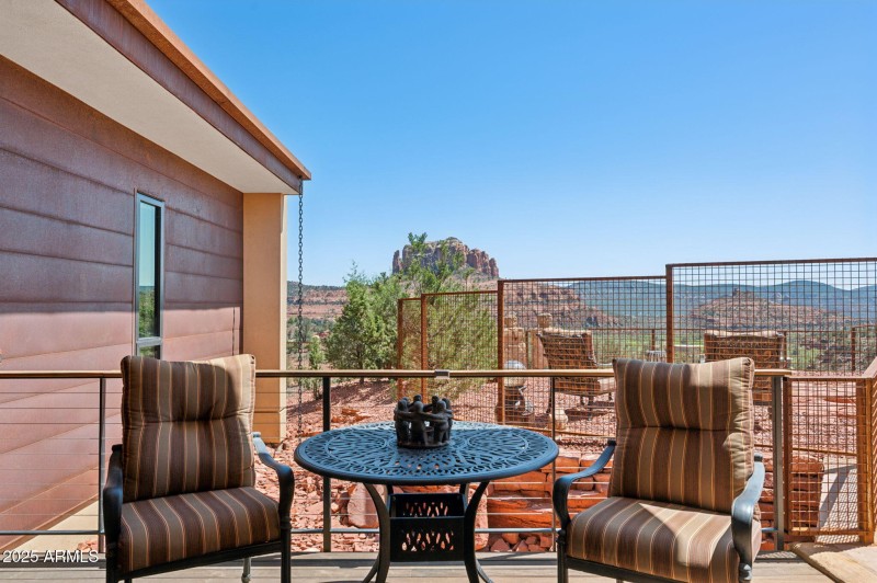 58-web-or-mls-24-jefferson-ct