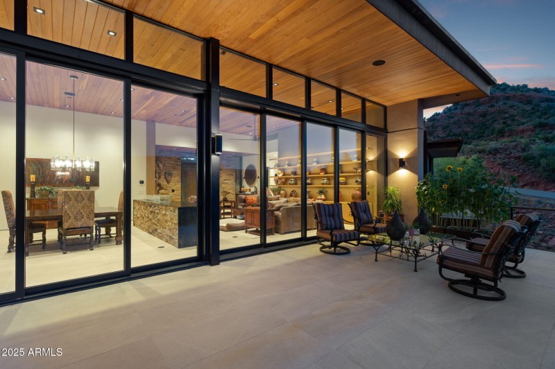 95-web-or-mls-24-jefferson-ct