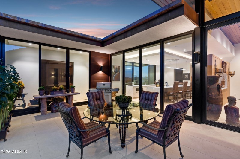 96-web-or-mls-24-jefferson-ct