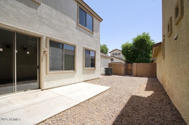 2909 S HANSEN DR