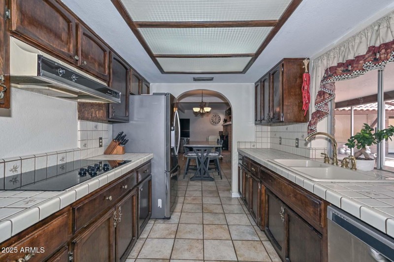Kitchen-Breakfast Room