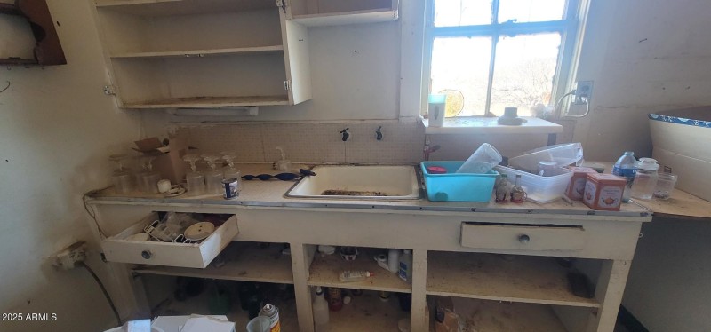 Hwy 80 kitchen old post office