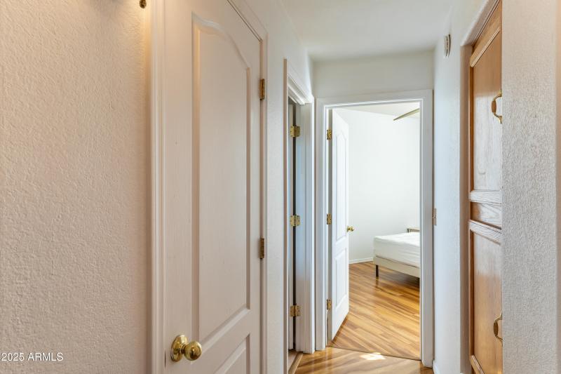 9151 W Greenway Unit 252-14