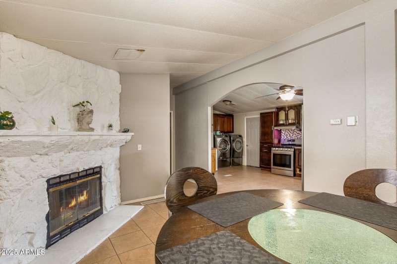 10951 N 91st Ave Space 184-8