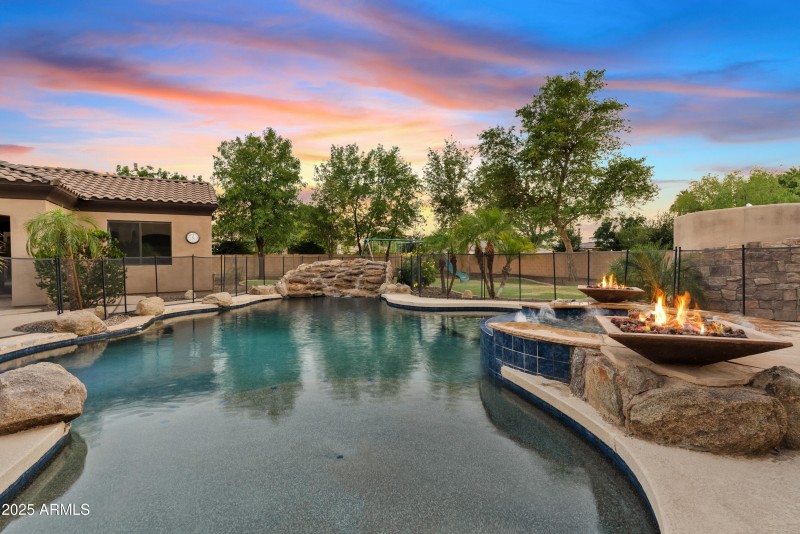 Pool with fire features