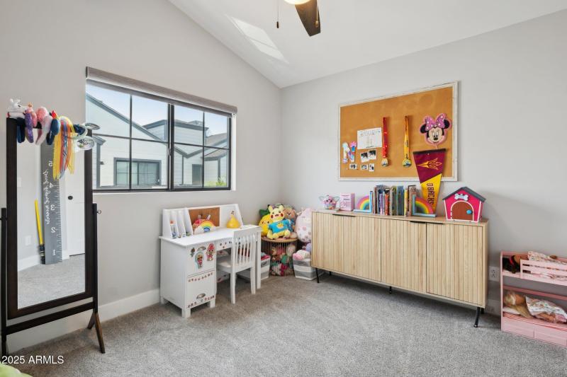 27-web-or-mls-2604-n-27th-st-1