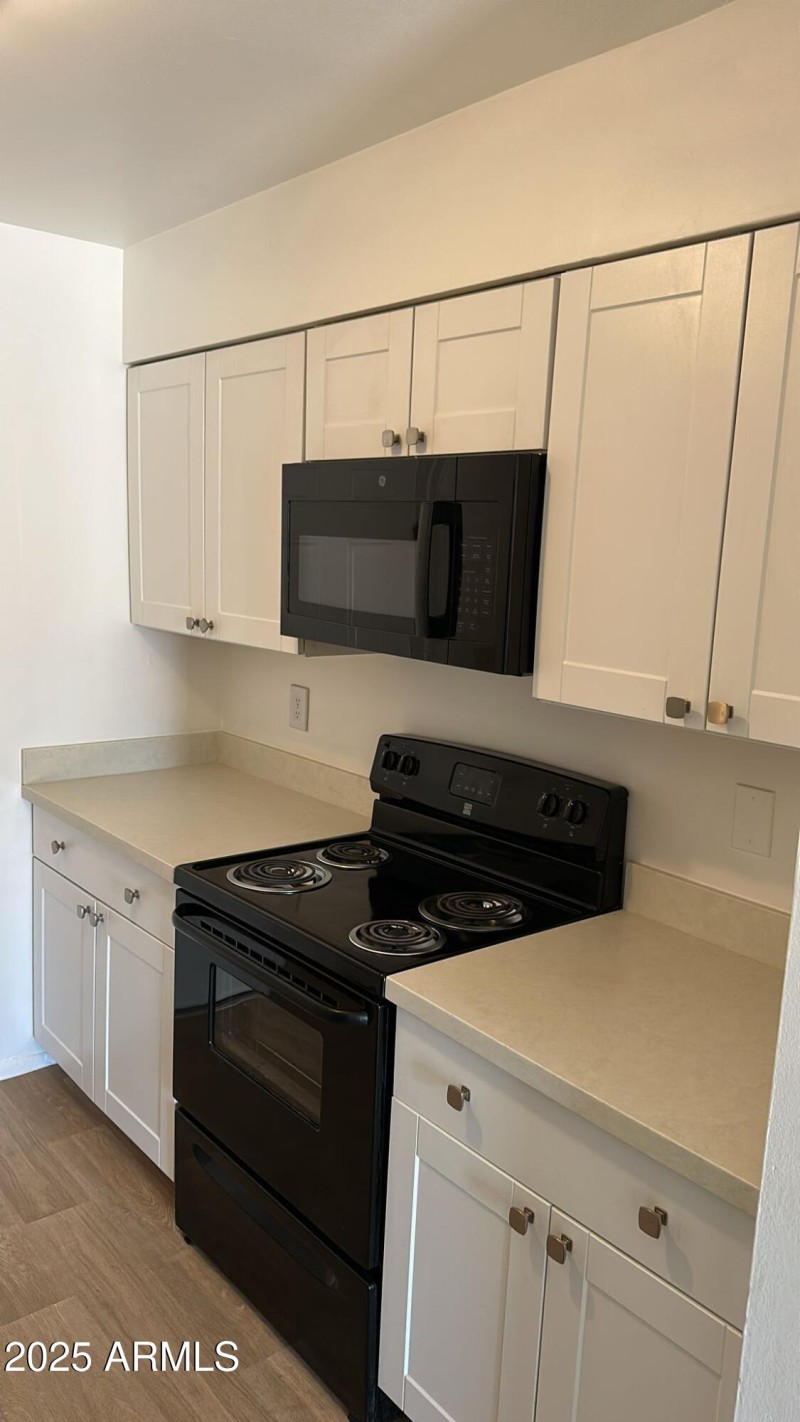 Avalon Unit 3 - Kitchen
