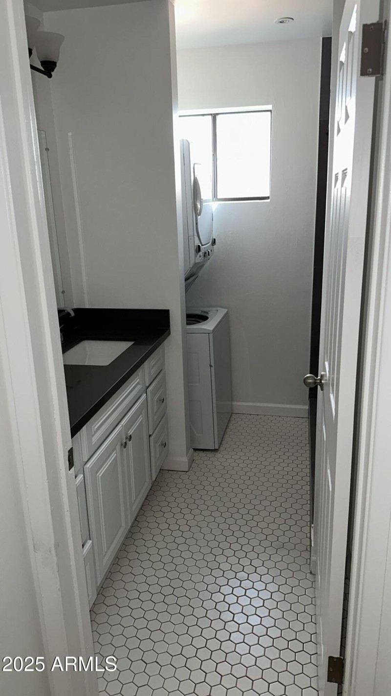 Avalon Unit 3