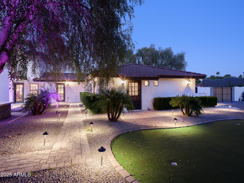 PROPERTYIMAGECO_11002N52ndSt_WEB-8