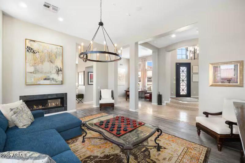 c65bf85b-7168-4b5f-8ae6-2d15a60d0ad7