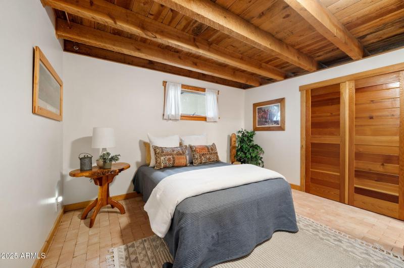 28-Bedroom 3 (2) (2)