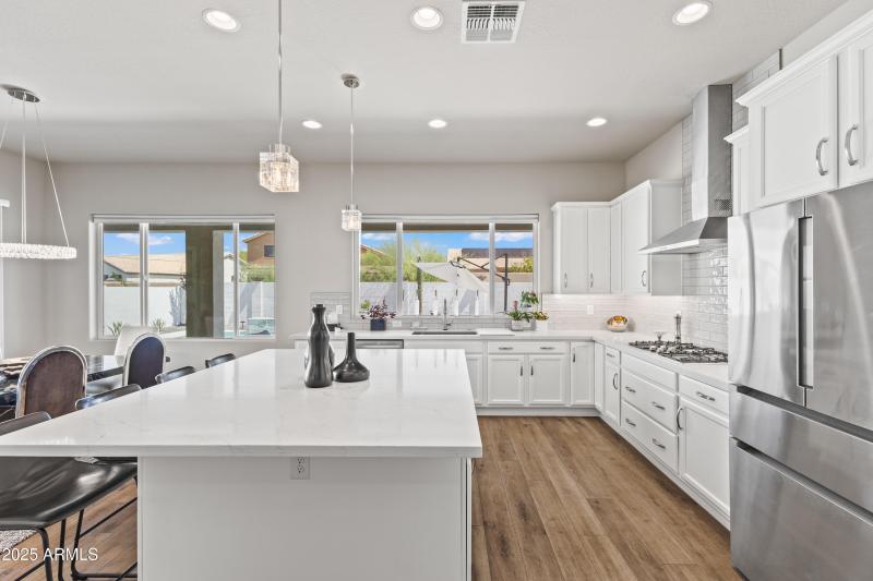 Elegant Kitchen Finishes