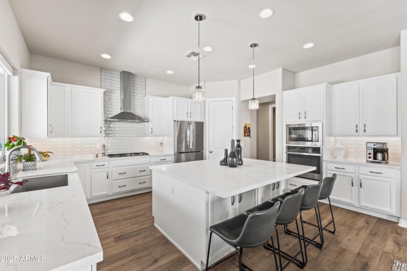 Sleek Culinary Design