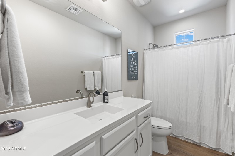 Updated Full Bathroom