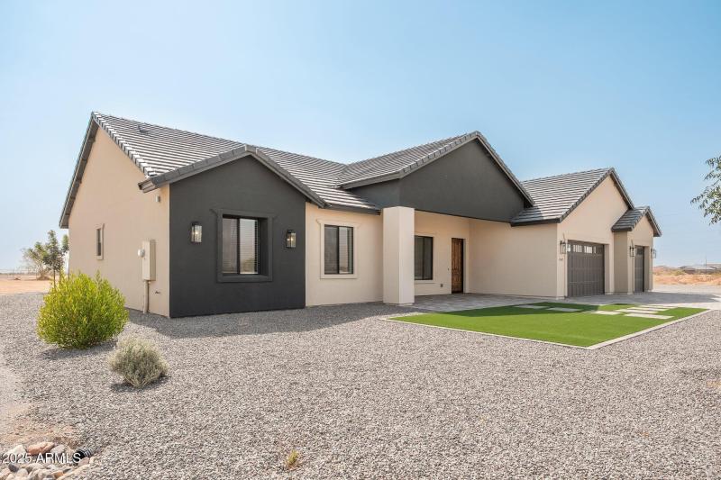 12407 N 189th Ave, 07-01 - 03