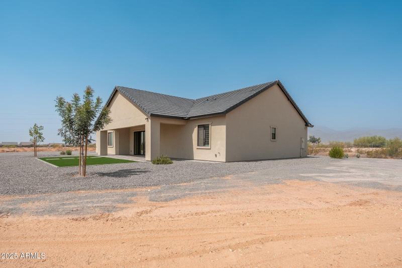 12407 N 189th Ave, 07-01 - 35