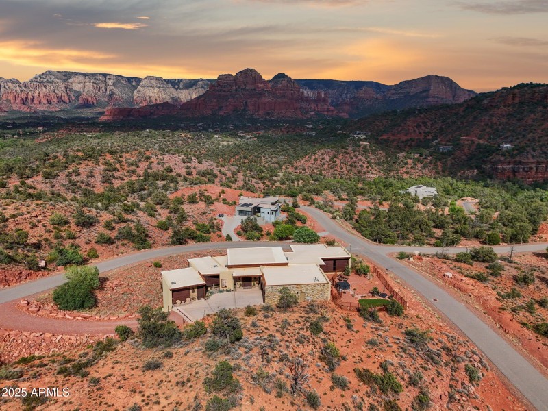 100-web-or-mls-24-jefferson-ct