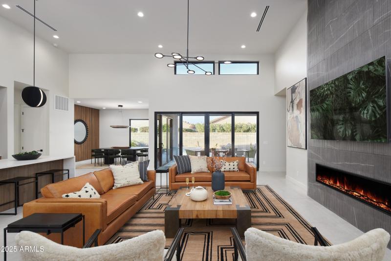 PropertyImageCo_13697N88thPl_WEB_18