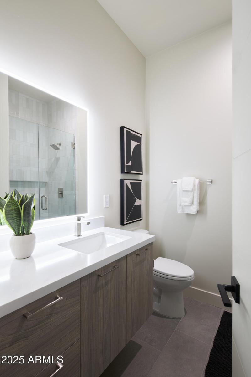 PropertyImageCo_13697N88thPl_WEB_57