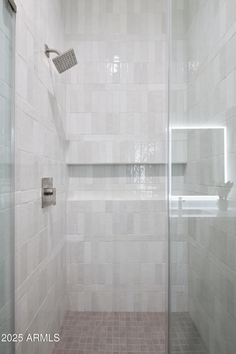 PropertyImageCo_13697N88thPl_WEB_58