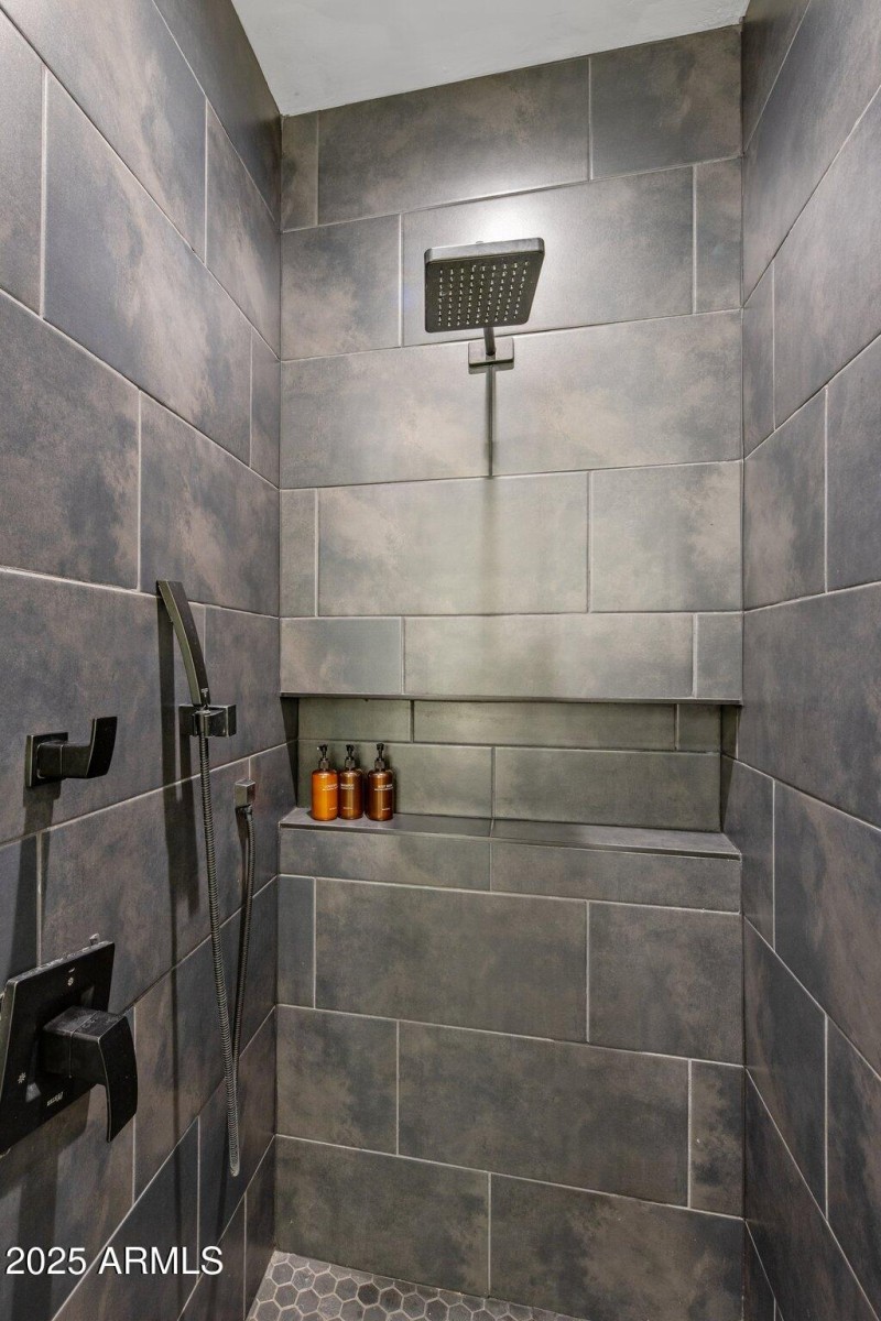 25-web-or-mls-D46A7296