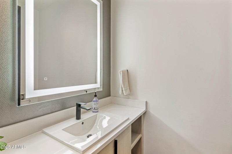 83-web-or-mls-D46A7559