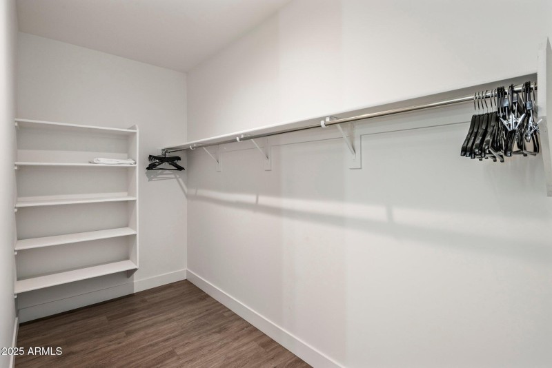 90-web-or-mls-D46A7604