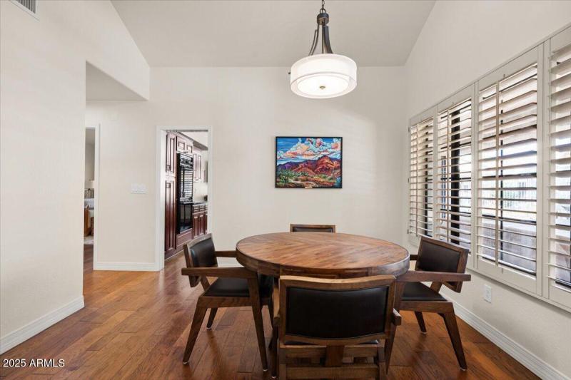 Separate Formal Dining Room