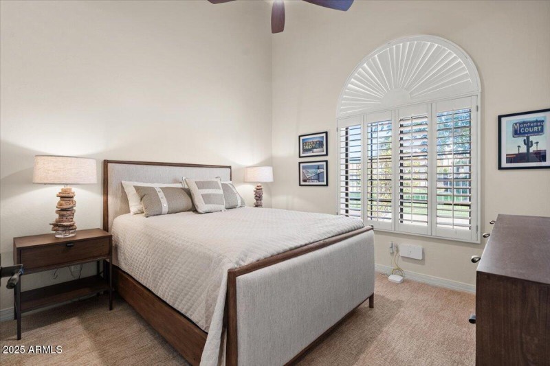 Bedroom 3 with Queen Bed