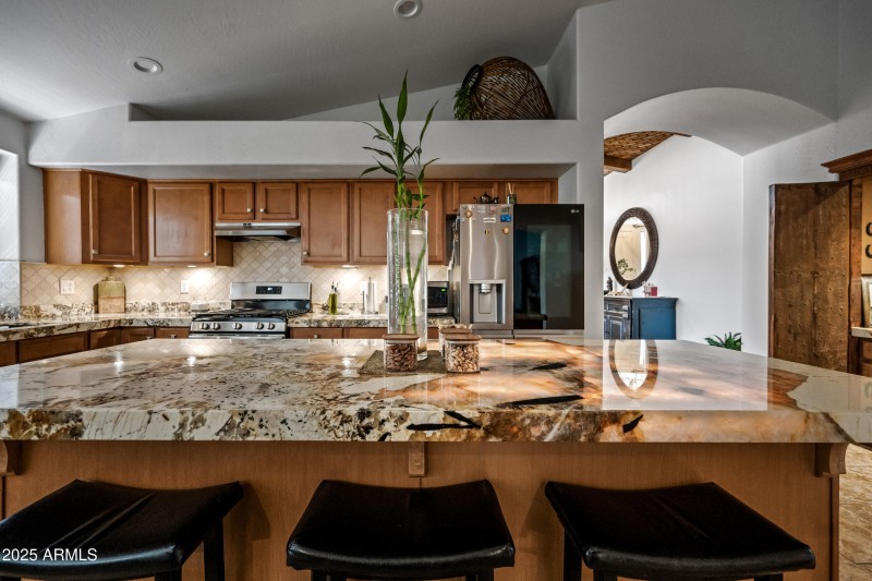 illuminated quartzite