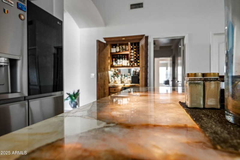 illuminated quartzite