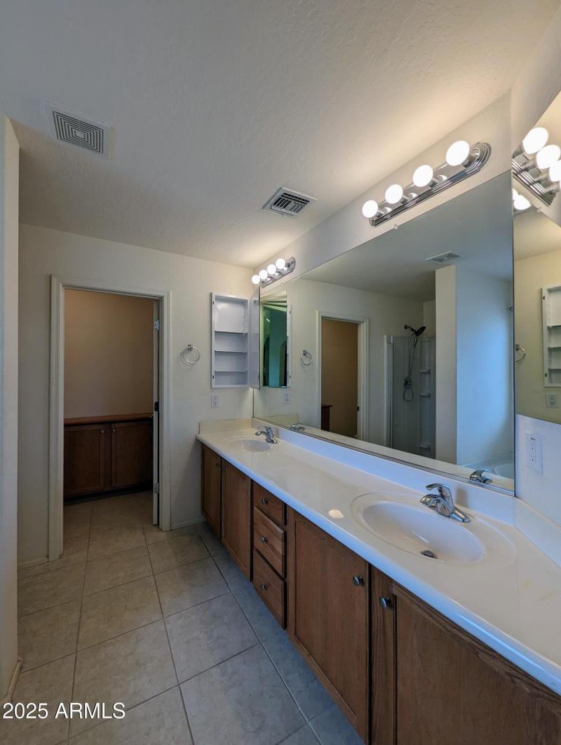 PXL_20230722_192900345