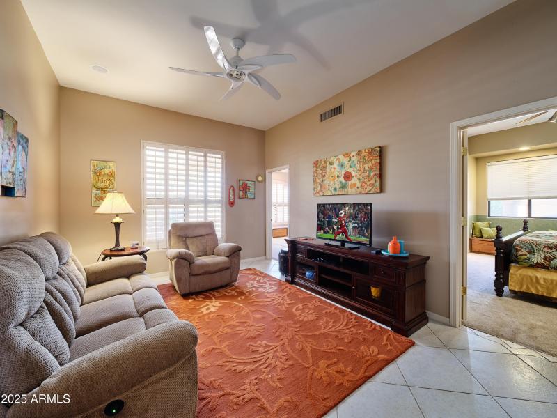 PropertyImageCo_25550NWranglerRd_WEB_30