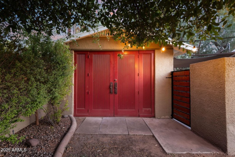 Carriage House