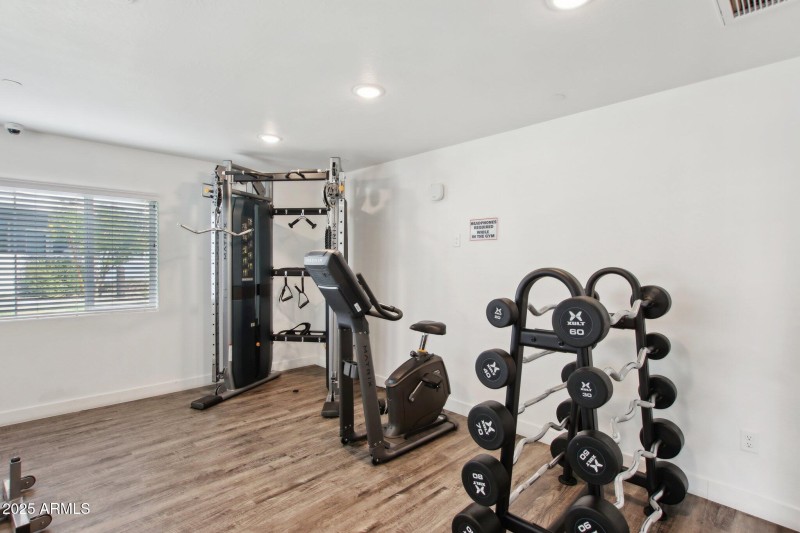 12945 W Greenway Rd h108-025