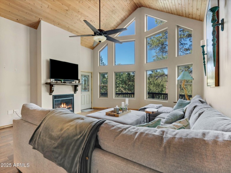 15-web-or-mls-TimberCreekImagery-15