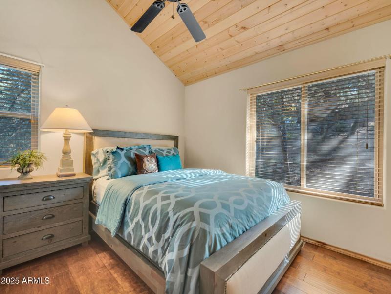 21-web-or-mls-TimberCreekImagery-21