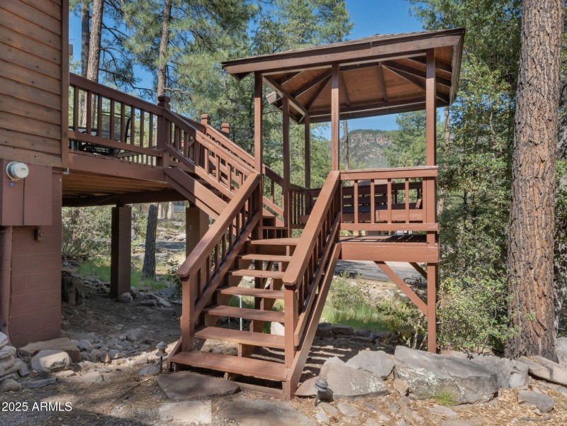 8-web-or-mls-TimberCreekImagery-15