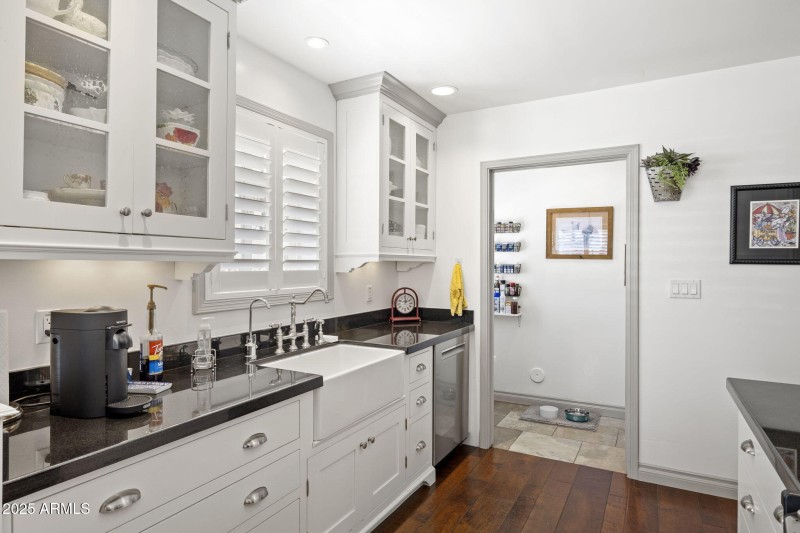 2020 N 11th Ave Phoenix - 279