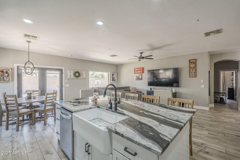 22-web-or-mls-Rosa-22